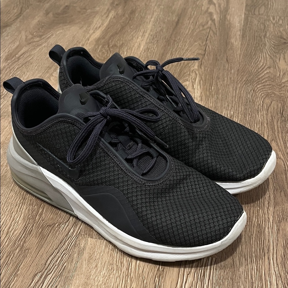 Nike Men’s Dark Gray and White Sneakers